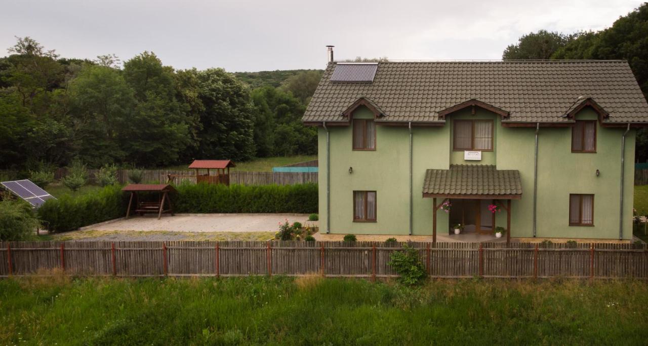 Agropensiunea Cetatuia Luncavita Exteriér fotografie